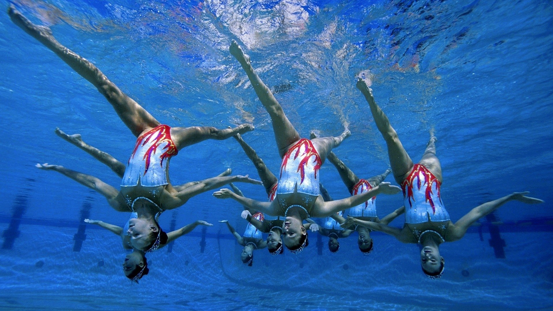 魔笛奏响伯纳乌,枪手迷航终无解—莫德里奇闪耀全场,教练赛后深情拥抱,莫德里奇闪耀伯纳乌,枪手迷航无解局